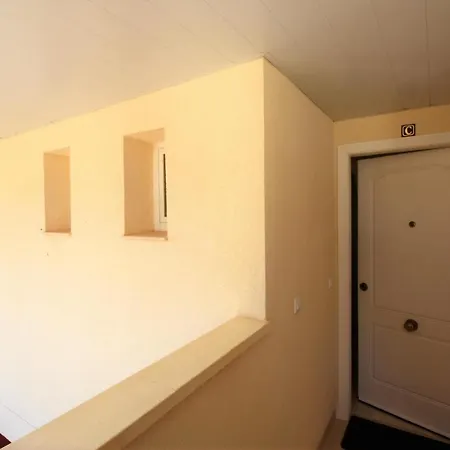 Carino Apartman *
